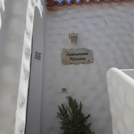 Aliciamin Κόστα Κάλμα